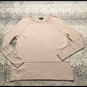 VINCE Blush Wool Sweater Size Medium Like New